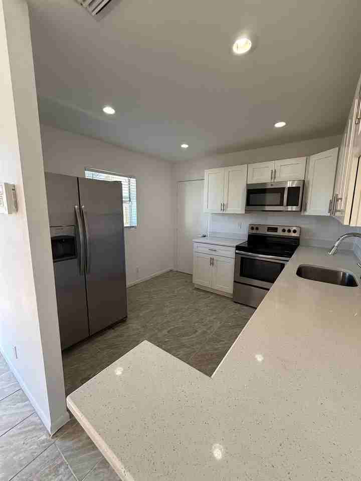 5595 Kimberton Way Unit 5595 - Photo 3 of 8