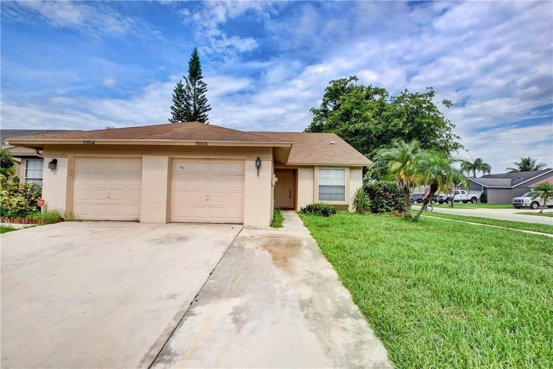 7958 Piper Ln - Photo 2 of 27