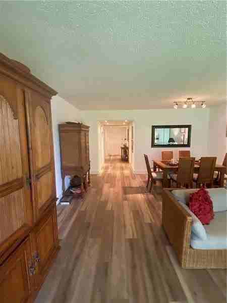 4280 Oaks Ter Apt 101 - Photo 3 of 27