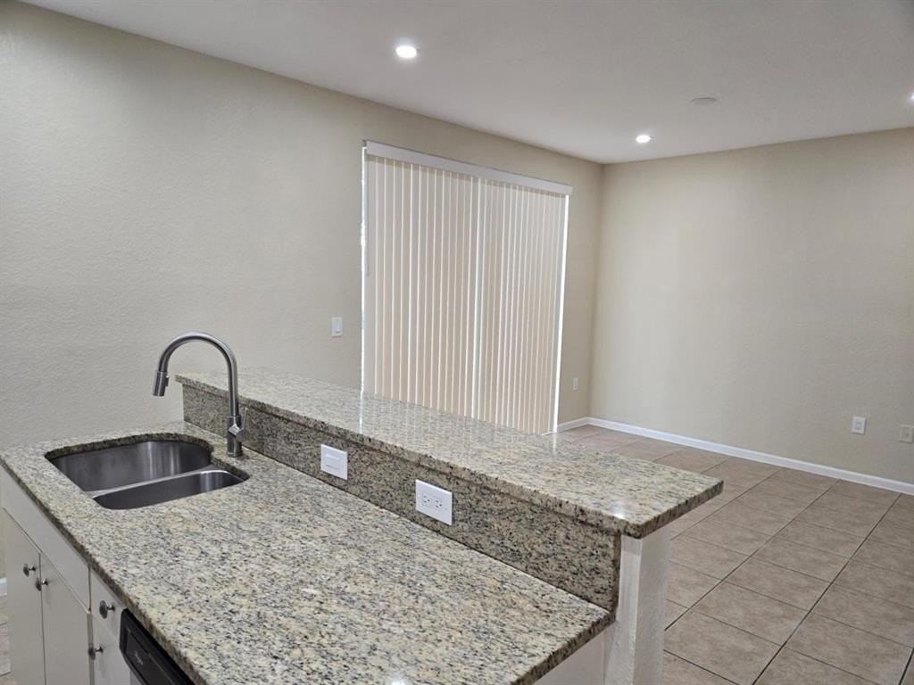 8433 Sw 25th Ct Unit 102 - Photo 4 of 17