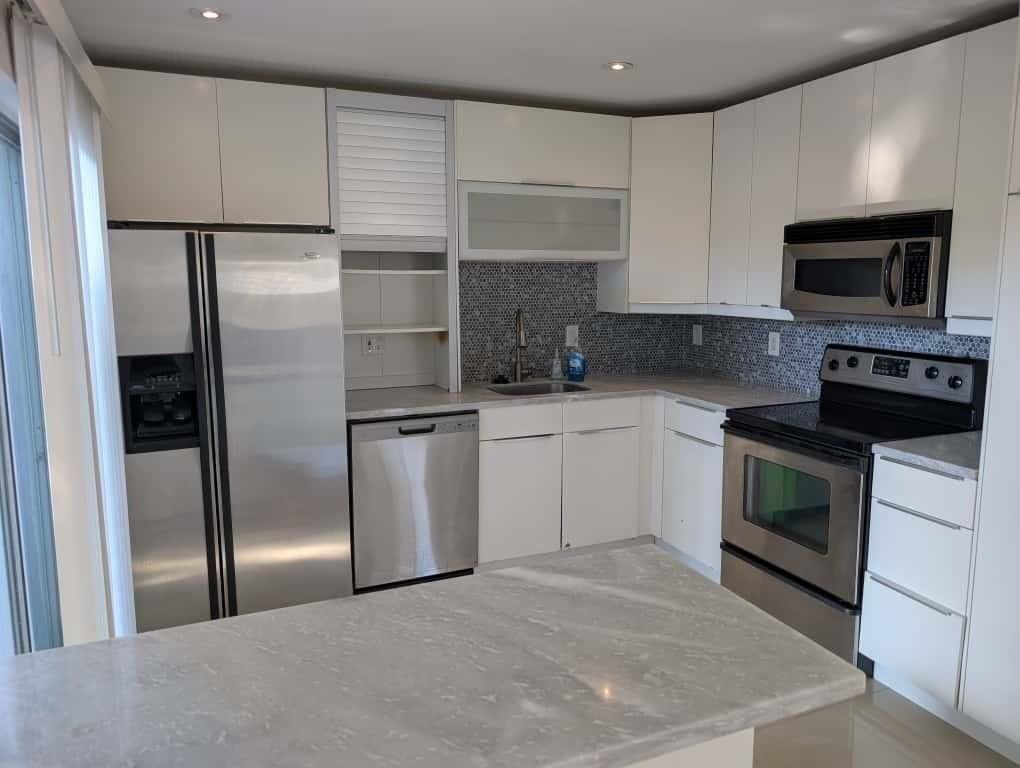 9322 Sw 5th St - Photo 6 of 12