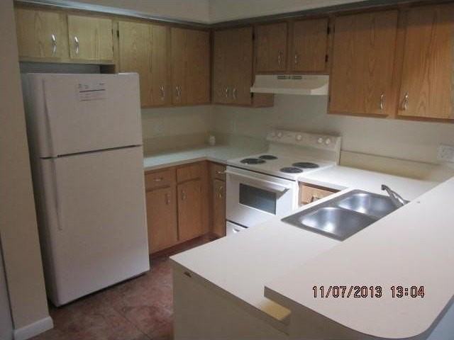 1813 Racquet Ct Unit 1813 - Photo 5 of 6