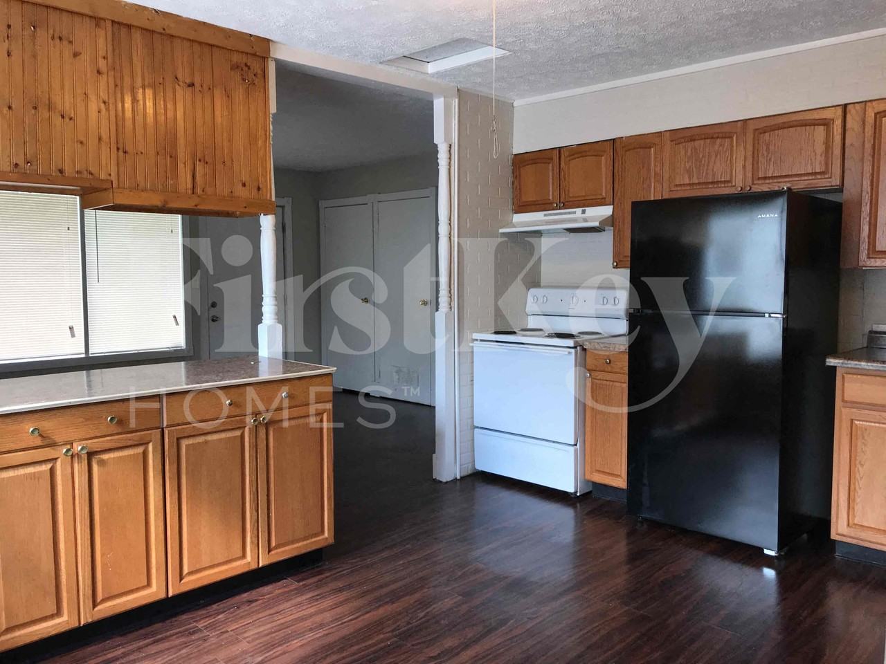 4113 Alberta St - Photo 3 of 13