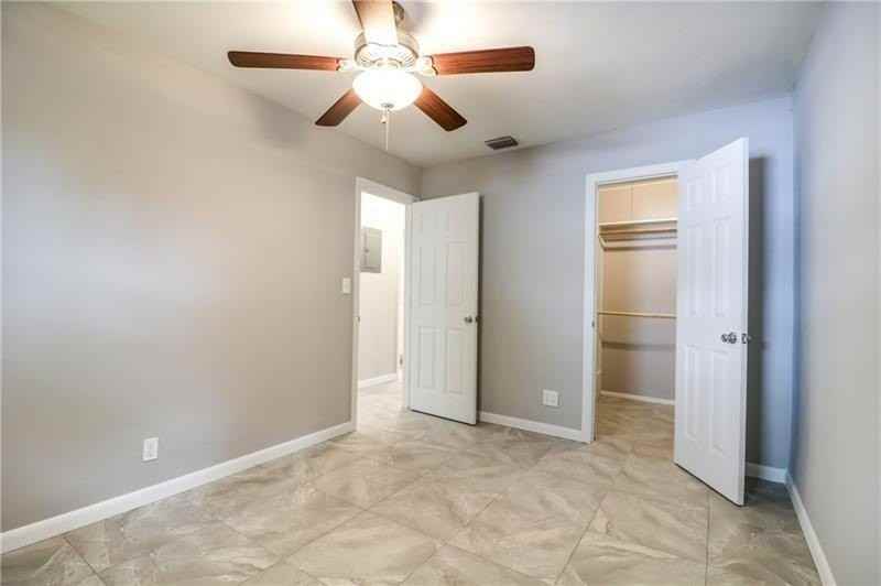 260 Ne 58th St Unit B - Photo 7 of 14