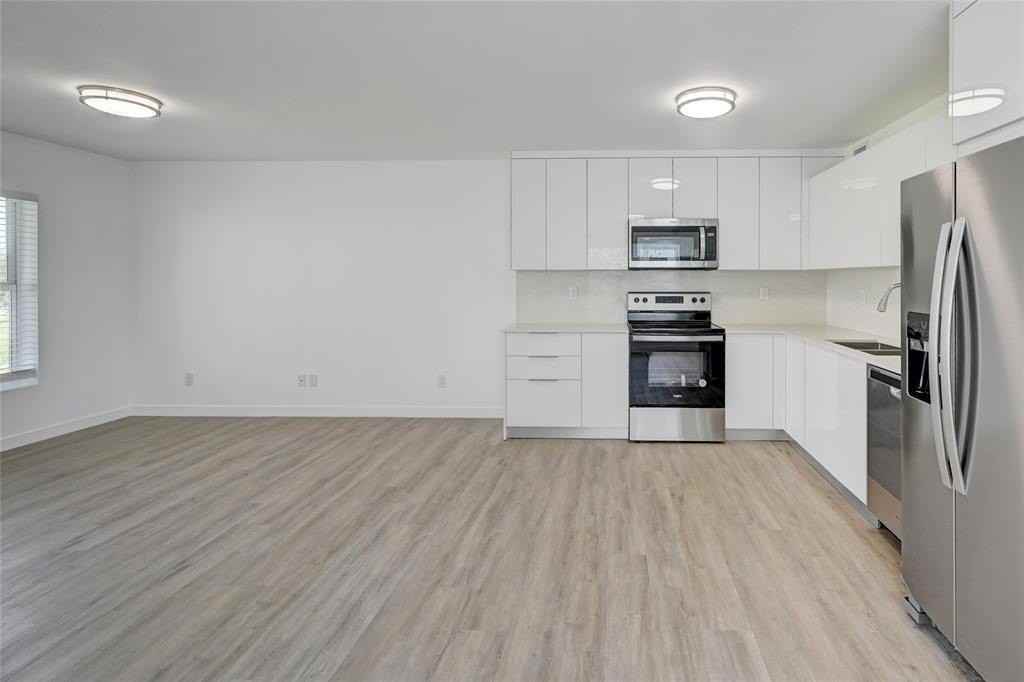 363 Tuscany G Unit 363 - Photo 2 of 27