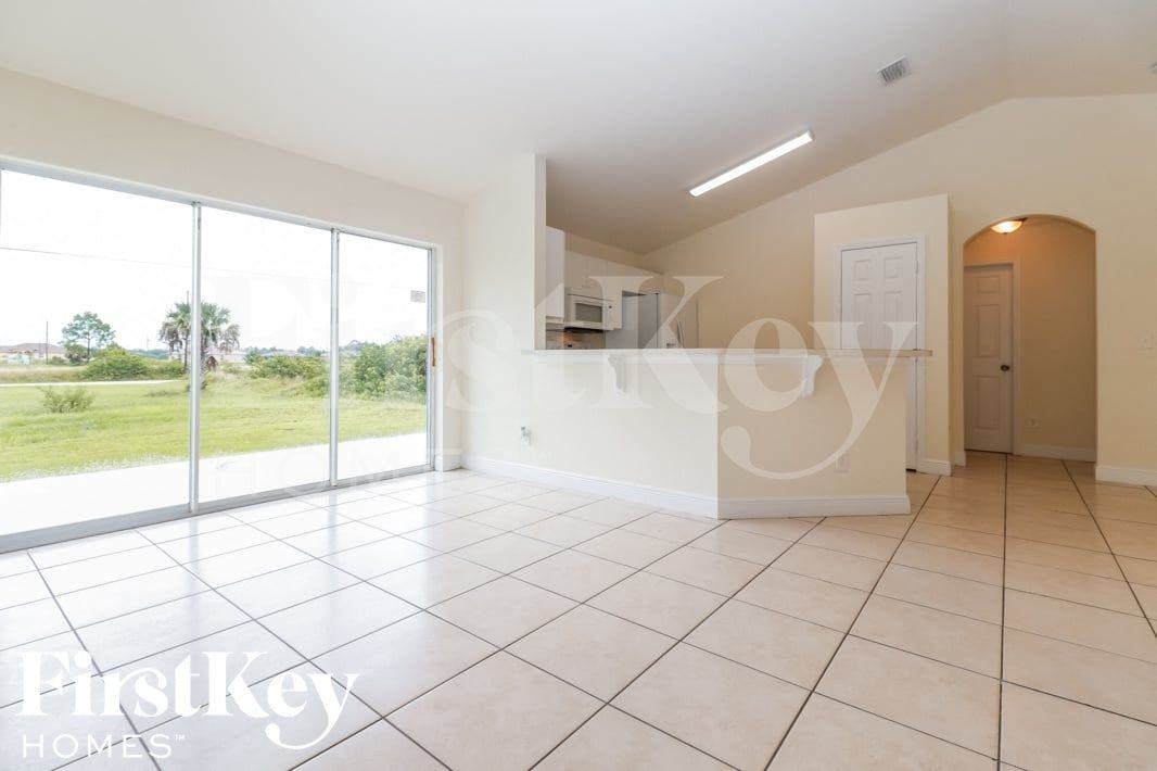 3816 20th St W - Photo 6 of 15