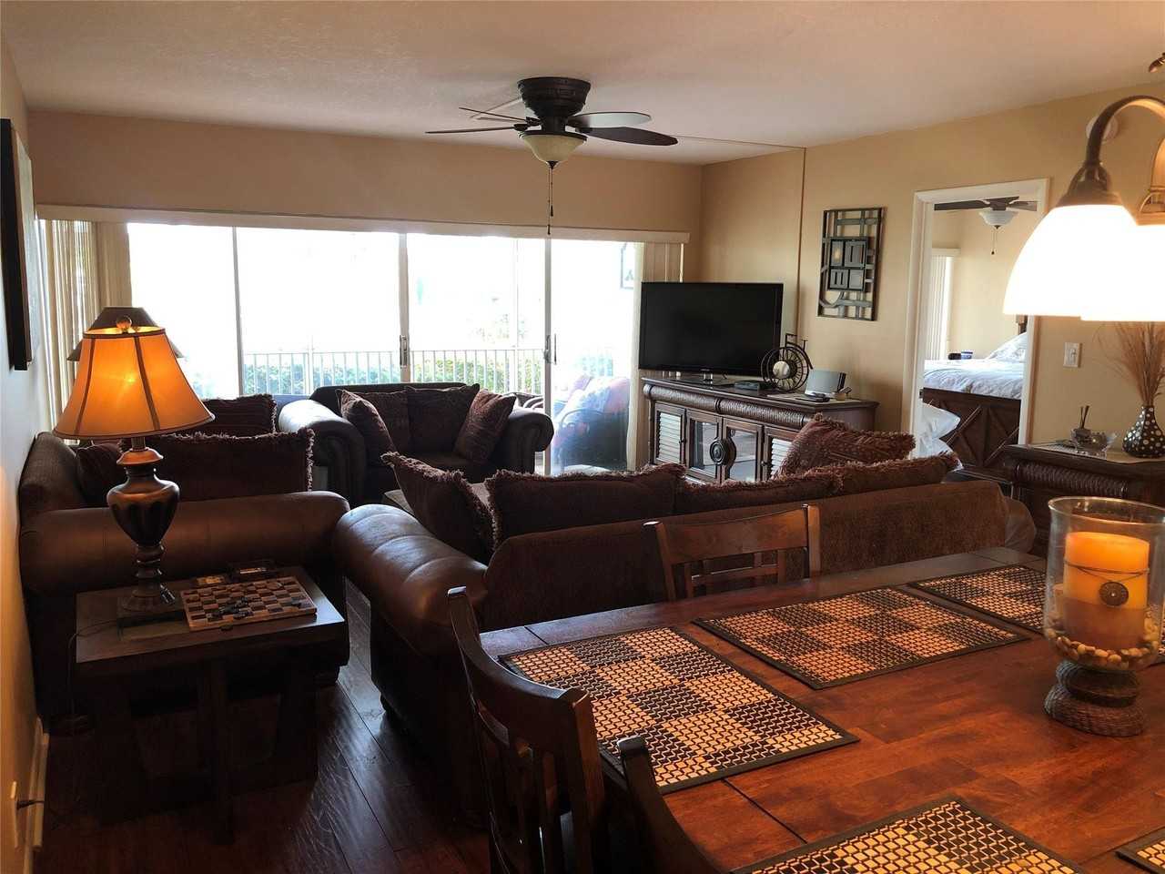 400 N Federal Hwy #108 - Photo 5 of 37