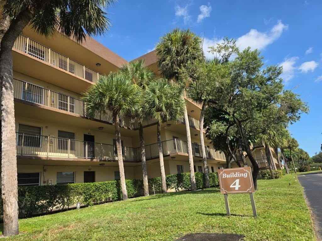 3101 Nw 47th Ter Apt 121