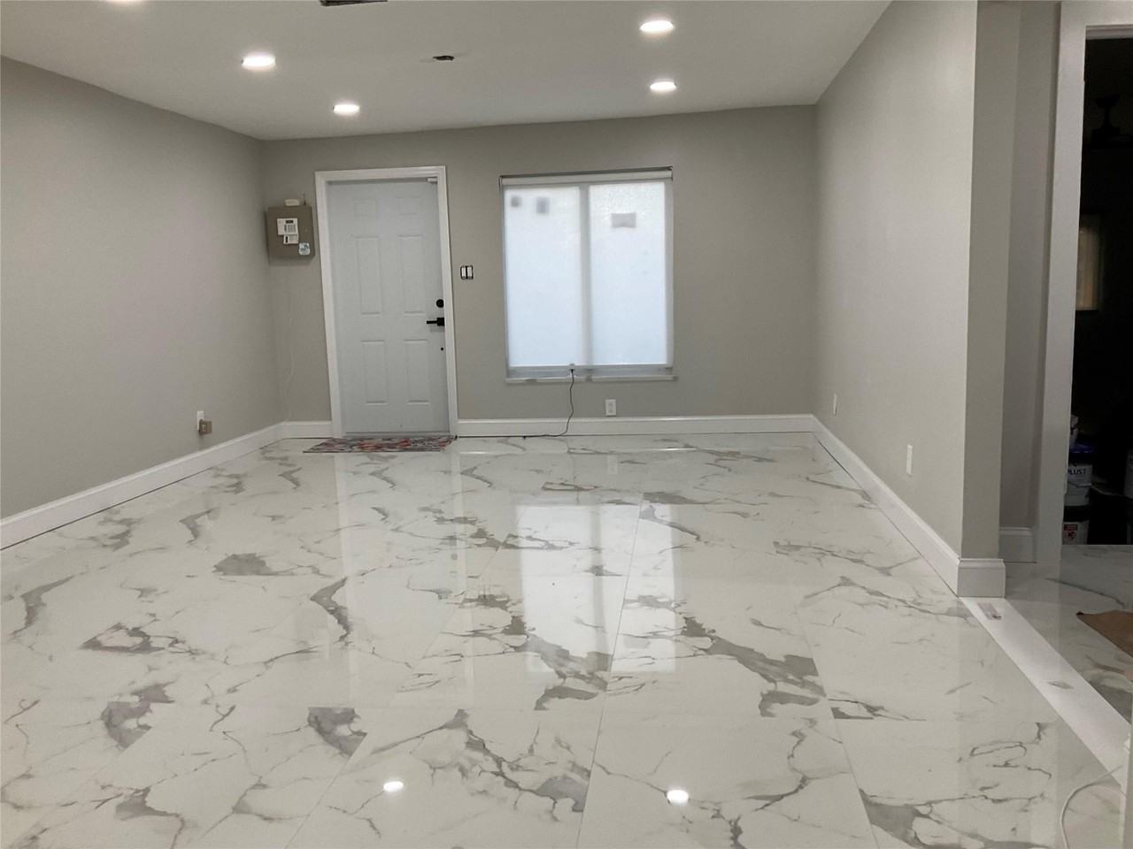 642 Nw 14th Way - Photo 6 of 34