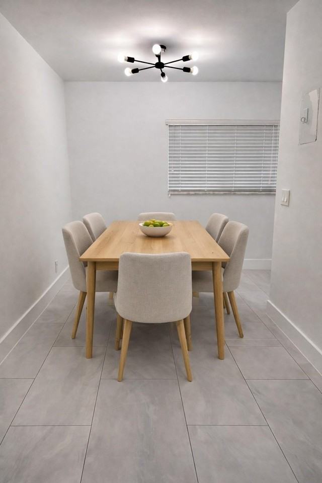 1440 Ne 50th Ct Apt 3 - Photo 6 of 12