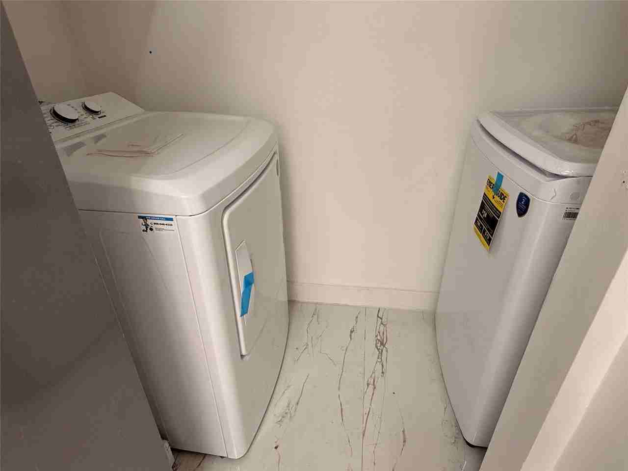 560 S Park Rd Apt 726 - Photo 6 of 25