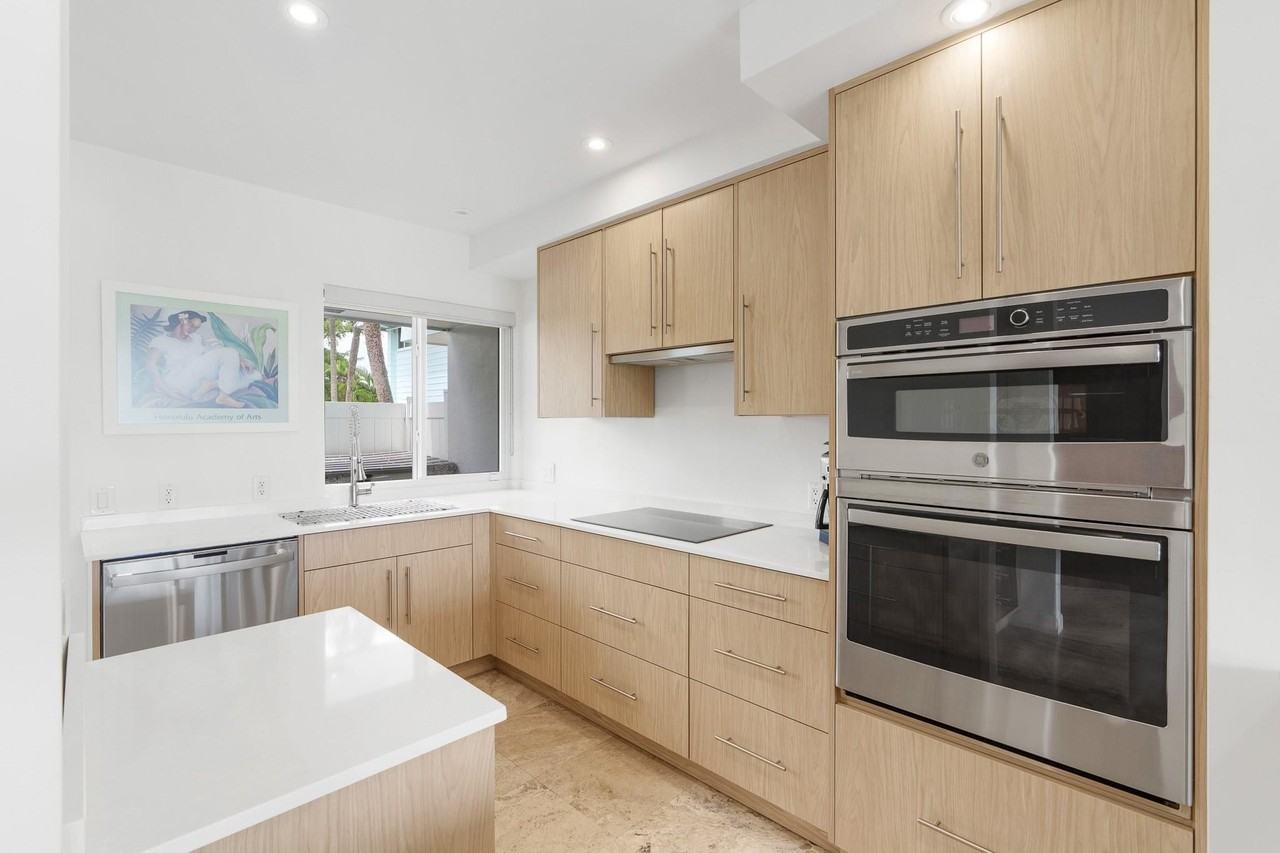 426 Se 17th Ter - Photo 5 of 29