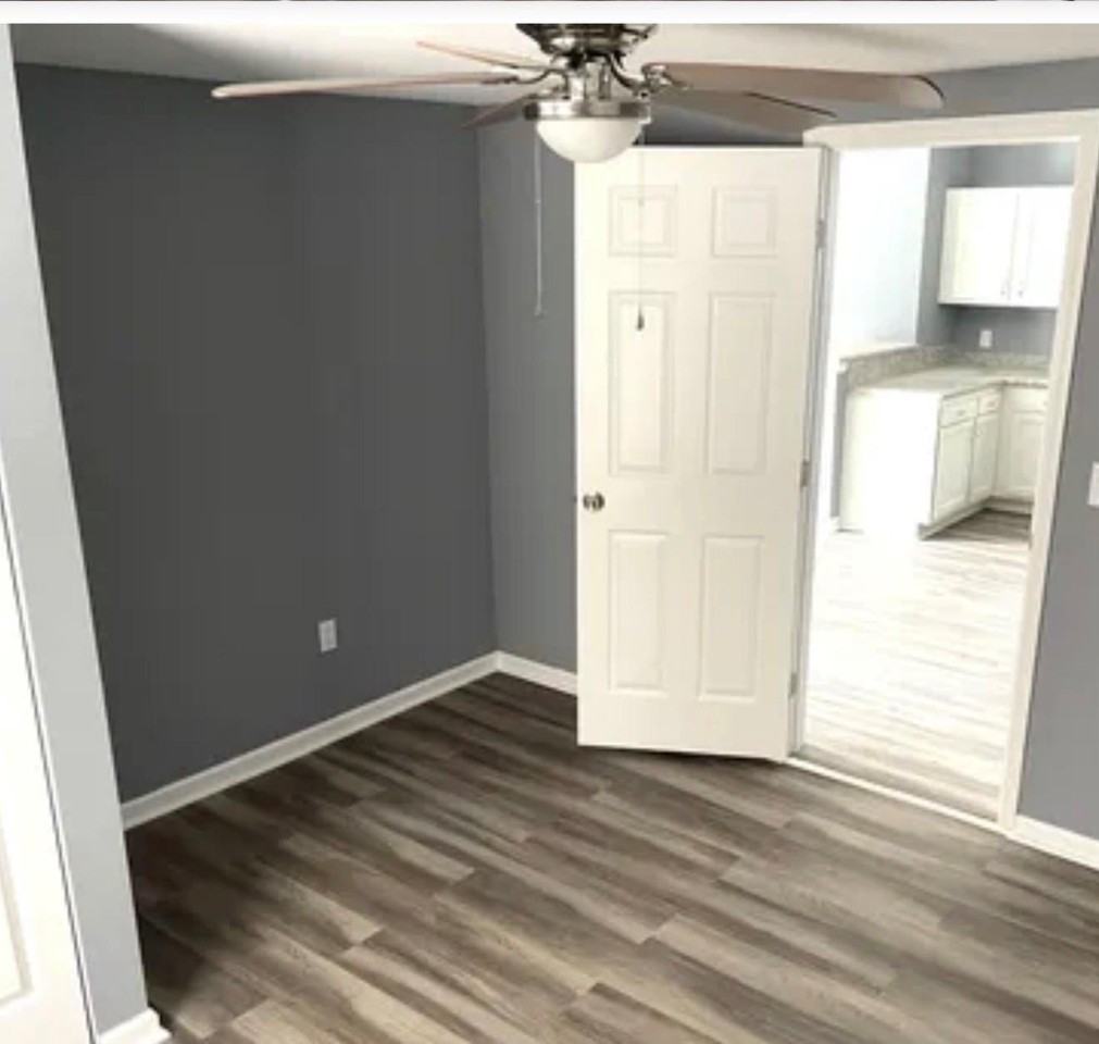 1607 Logan St - Photo 6 of 10