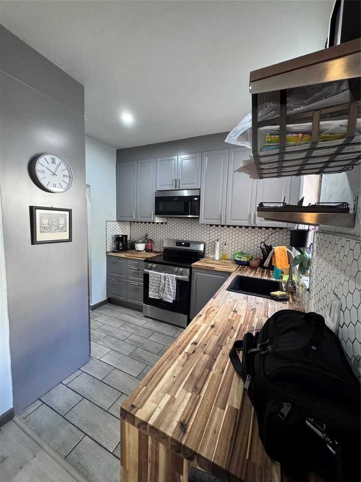 1417 Avon Ln Apt 104 - Photo 5 of 37