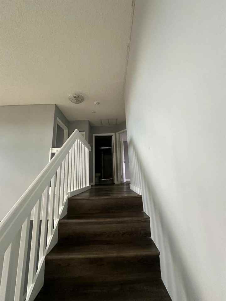 7700 Stone Harbour Dr Apt 4 - Photo 6 of 49