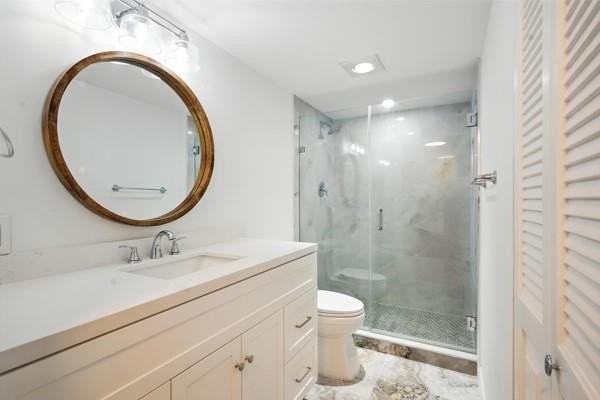 2004 Granada Dr Apt K2 - Photo 5 of 12