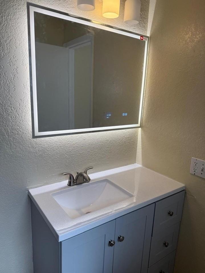 4524 Sw 54th St #601W - Photo 5 of 6