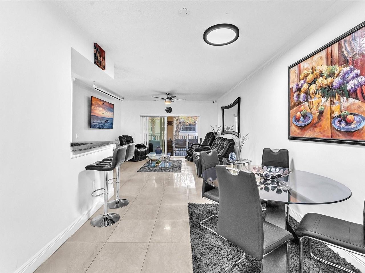 2478 Centergate Dr Apt 202 - Photo 4 of 21