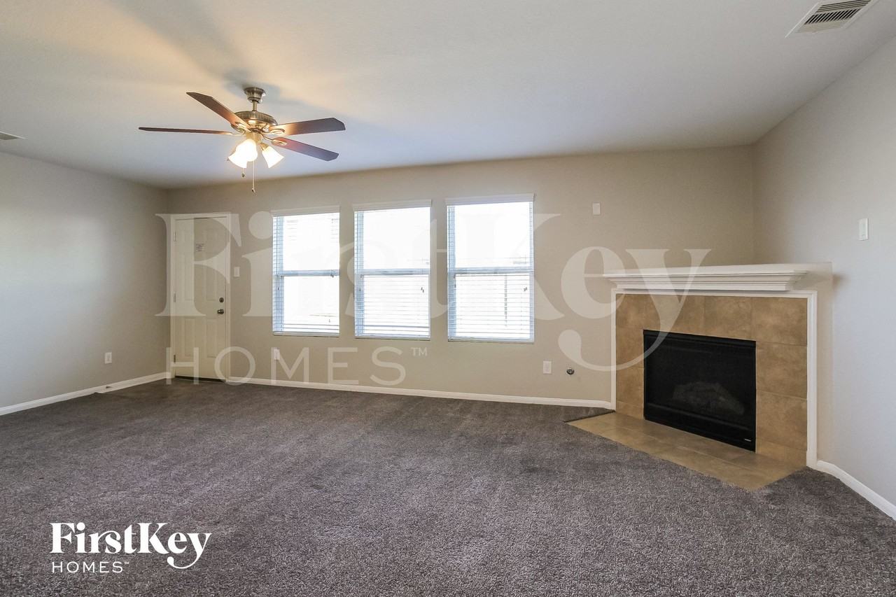 3106 Thicket Path Way - Photo 2 of 15