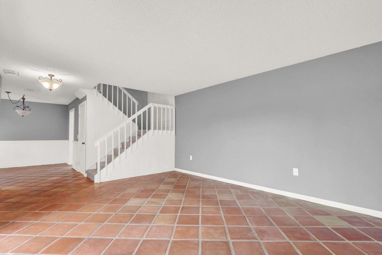 3227 Gardenia St Unit C - Photo 5 of 33