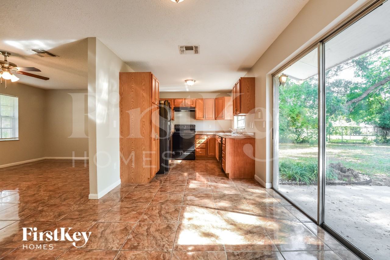 3091 Crane Strand Dr - Photo 6 of 16