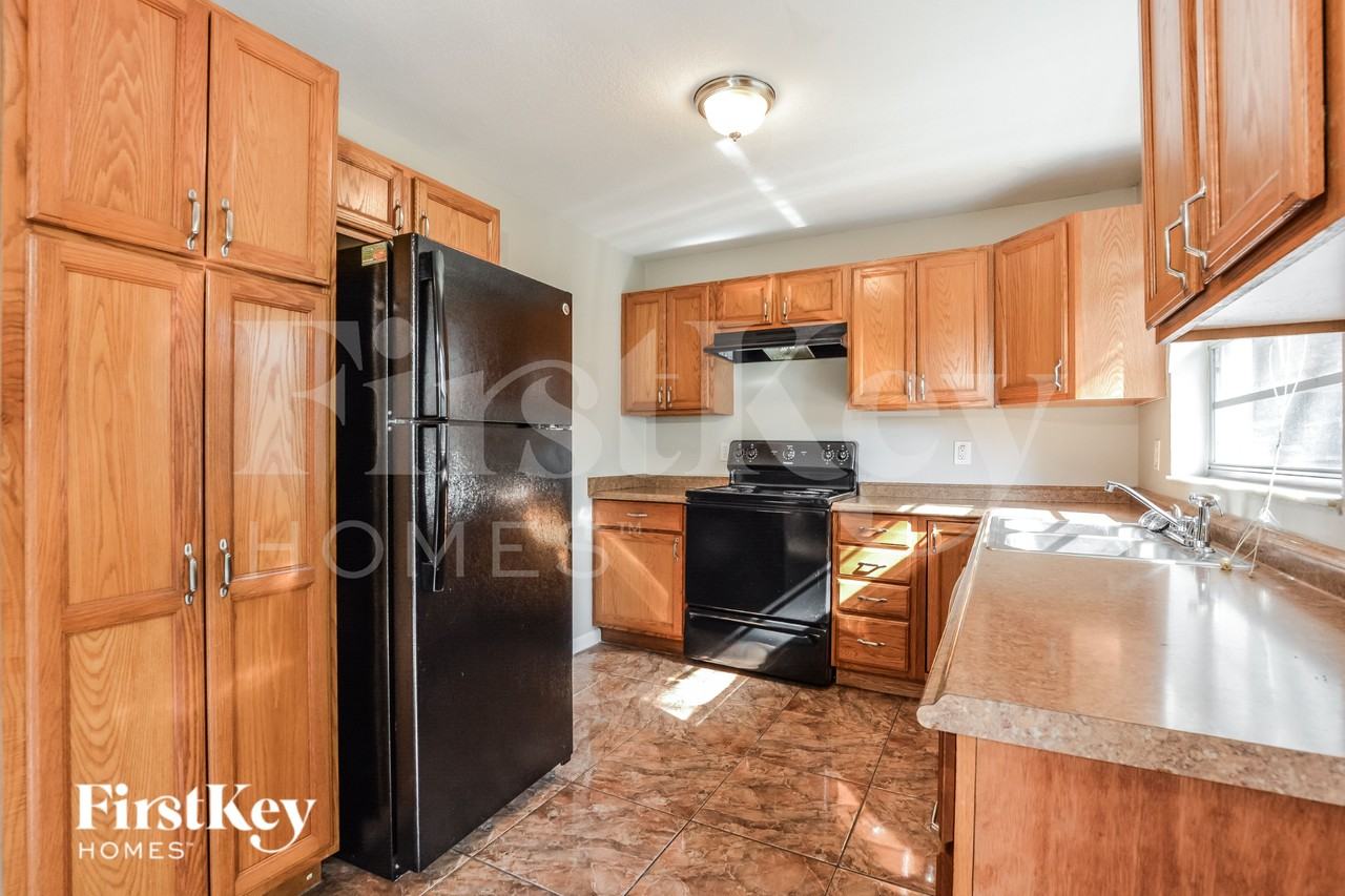 3091 Crane Strand Dr - Photo 7 of 16