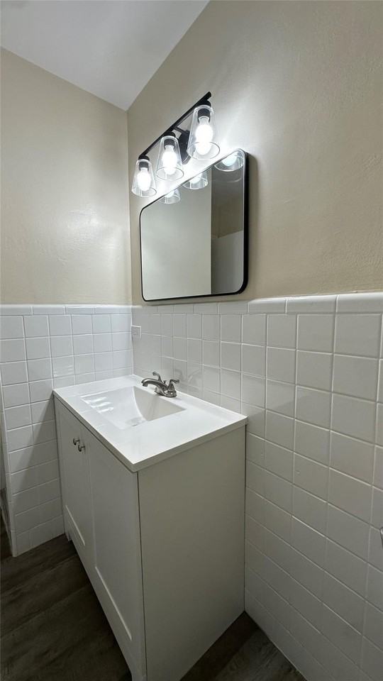 417 Se 12th Ct Apt 4 - Photo 7 of 11