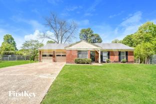 2905 Kenneth St - Photo 1 of 1