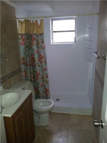 3250 Nw 85th Ave Apt 12a - Photo 6 of 9