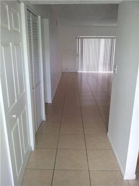 3250 Nw 85th Ave Apt 12a - Photo 7 of 9