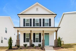 featured image of 52 Rosemary St