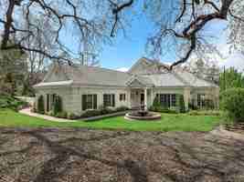 featured image of 2419 Stafford Rd