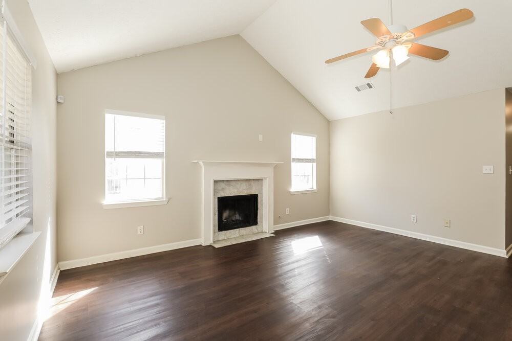 505 Horseshoe Cir - Photo 5 of 17