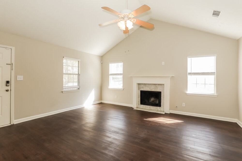 505 Horseshoe Cir - Photo 6 of 17