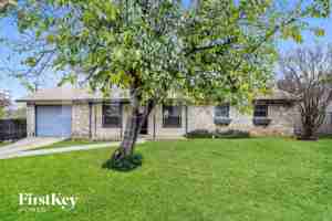 featured image of 1802 Wilsons Creek St