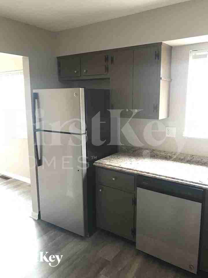 1758 Hilltree Dr - Photo 6 of 14