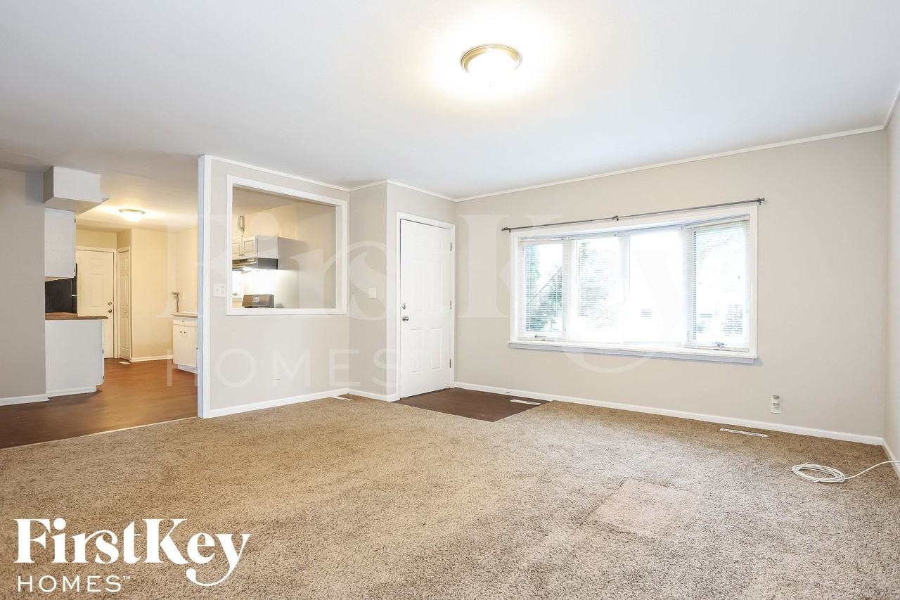 17 Fir St - Photo 4 of 15