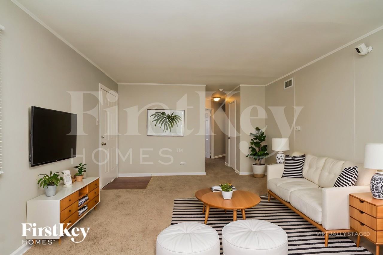 16784 Bulger Ave - Photo 5 of 19