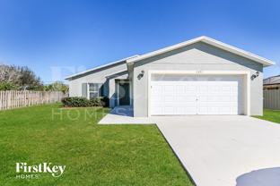 1371 Sw Sudder Ave - Photo 1 of 1