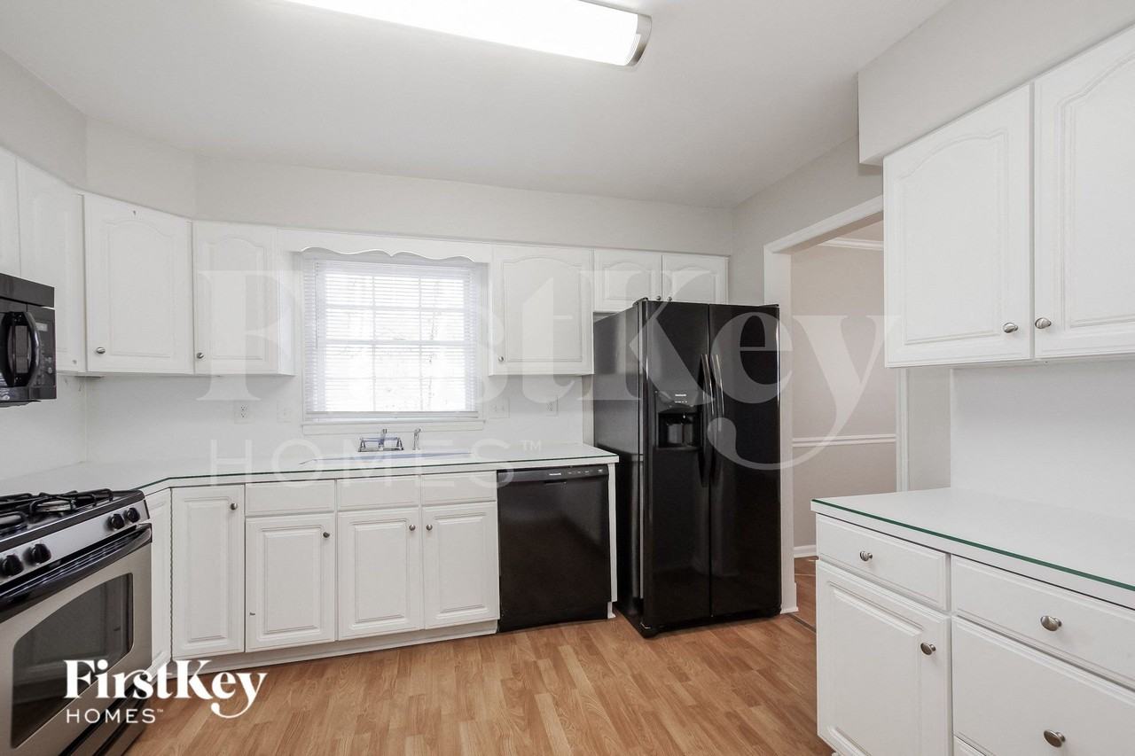 13507 Idlefield Ln - Photo 6 of 15