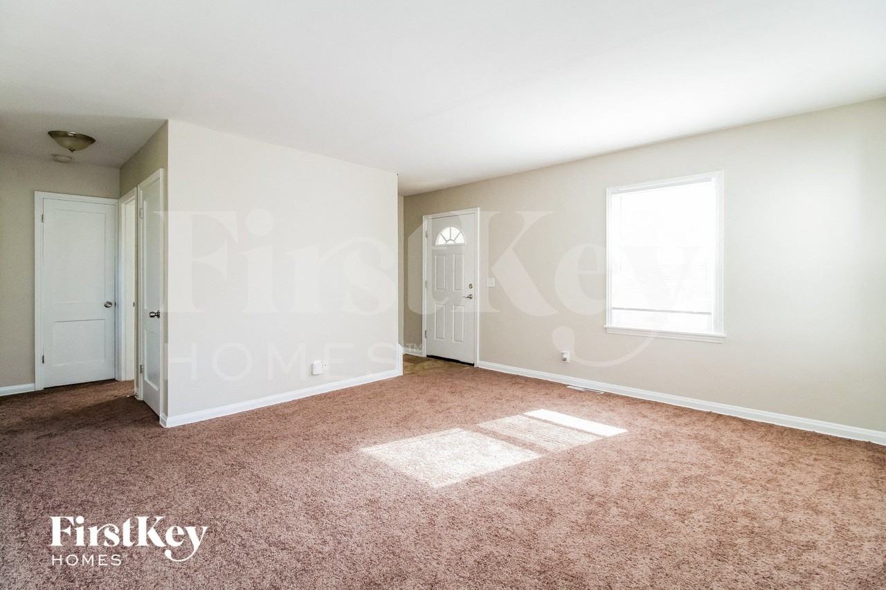 12 Gambier Cir - Photo 6 of 15