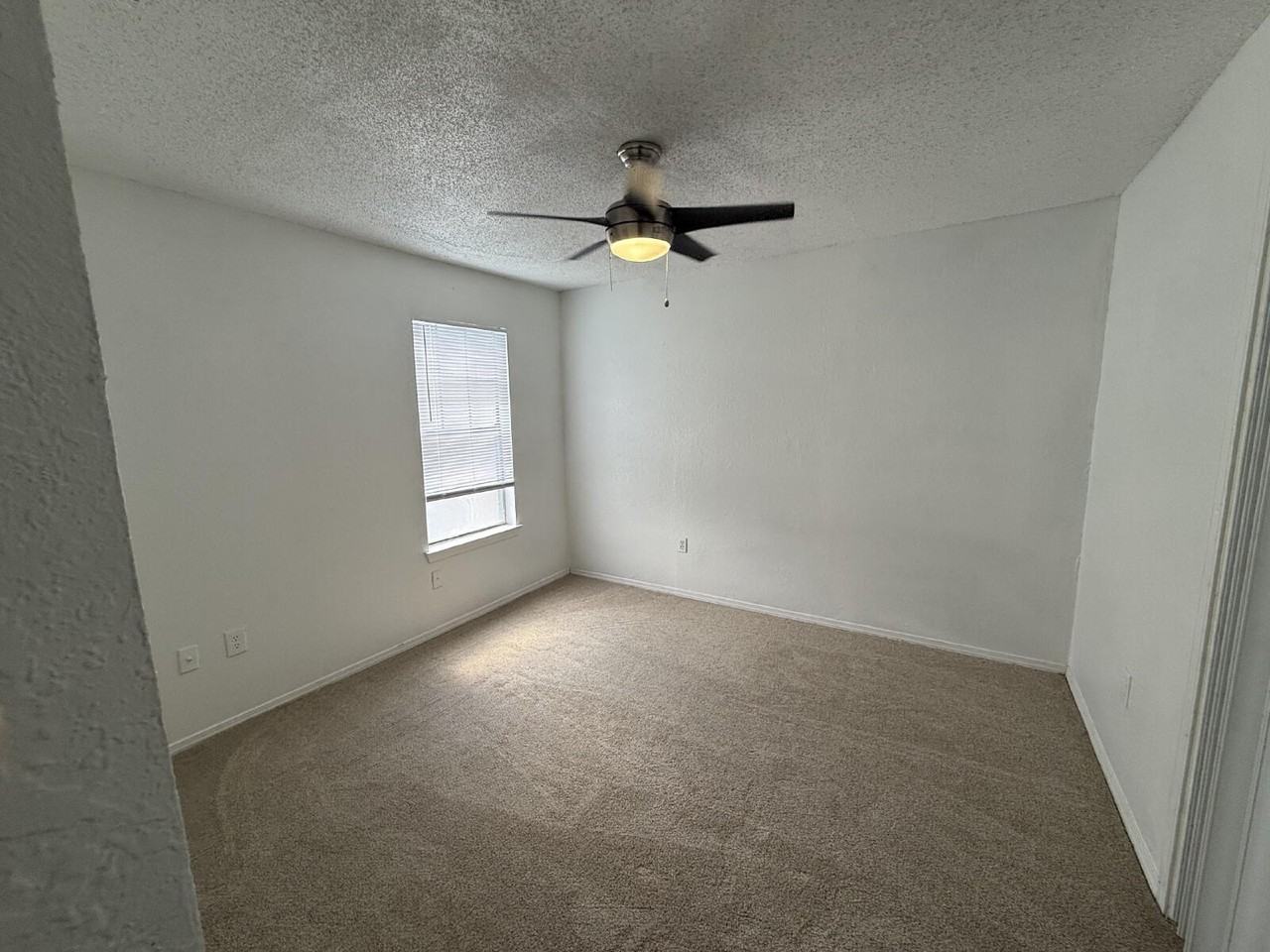6304 Alissa Dr - Photo 5 of 7