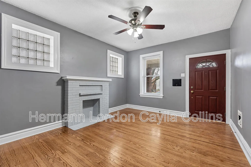 5208 Robert Ave - Photo 3 of 14