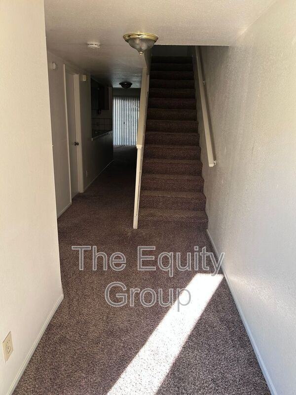 4224 W Cypress Ave - Photo 2 of 18