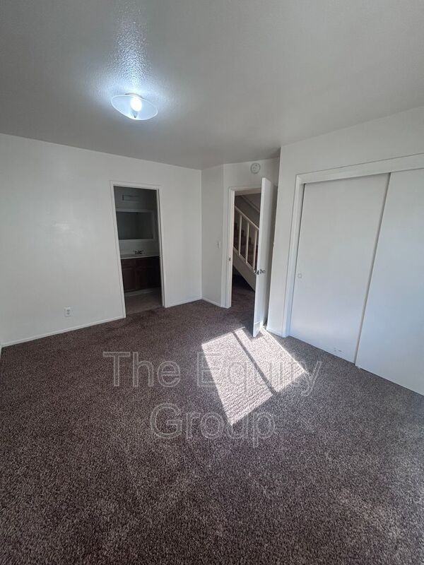 4224 W Cypress Ave - Photo 6 of 18