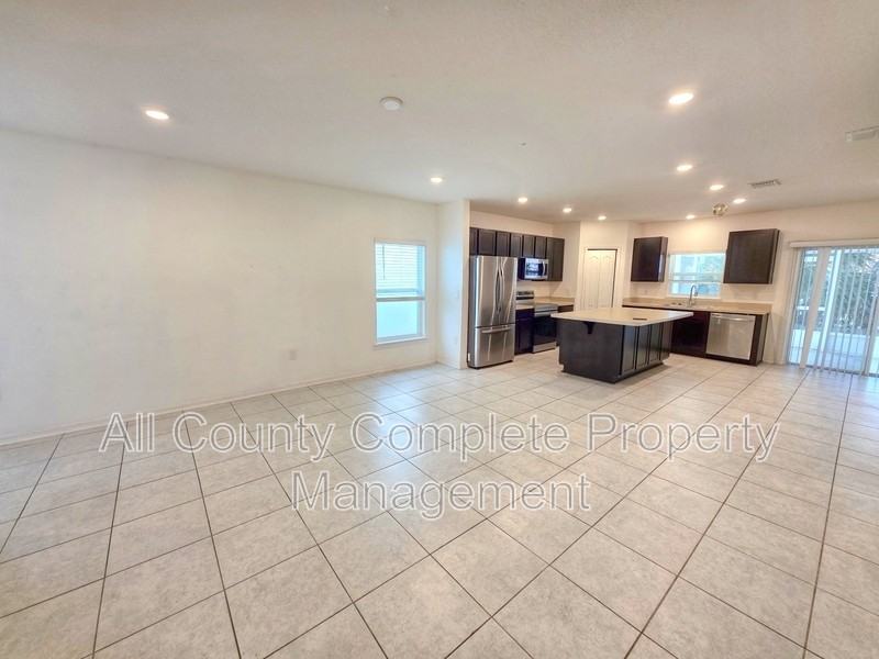 734 Bent Baum Rd - Photo 4 of 26