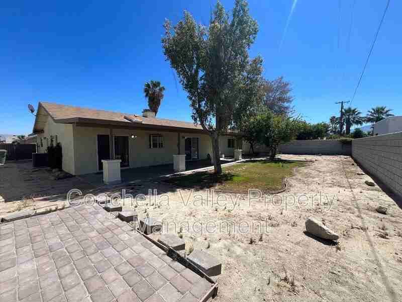 41-745 Starlight Ln - Photo 4 of 34