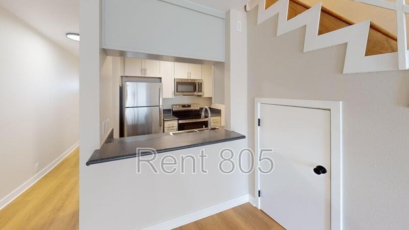 309 E Surfside Dr - Photo 4 of 23