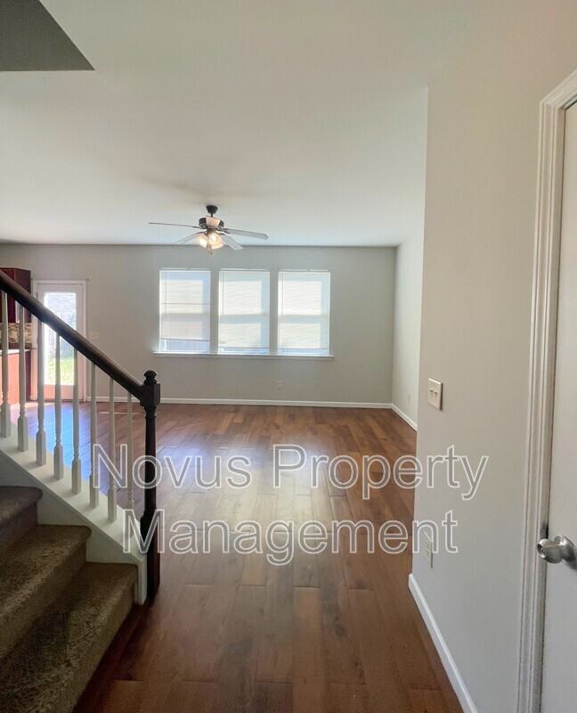 149 High Point Way - Photo 4 of 26