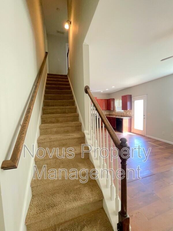 149 High Point Way - Photo 5 of 26